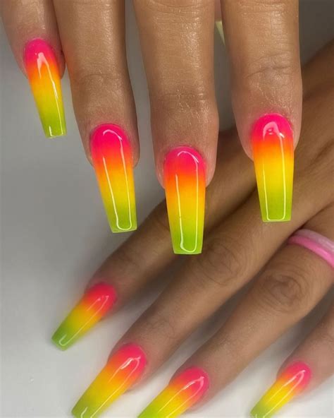 15 Bright Neon Nail Designs - Wonder Forest