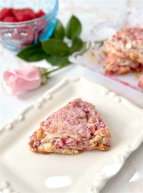 Raspberry White Chocolate Scones – Brownie Mischief
