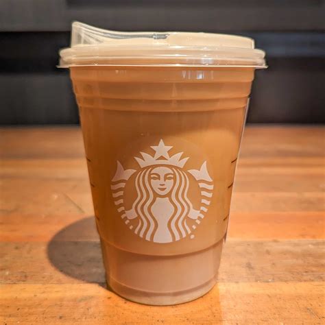 15 Starbucks Cold Foam Drinks That’re Like Velvet - Brew That Coffee