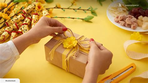 Celebrating Friendship: Lunar New Year Gifts for Friends