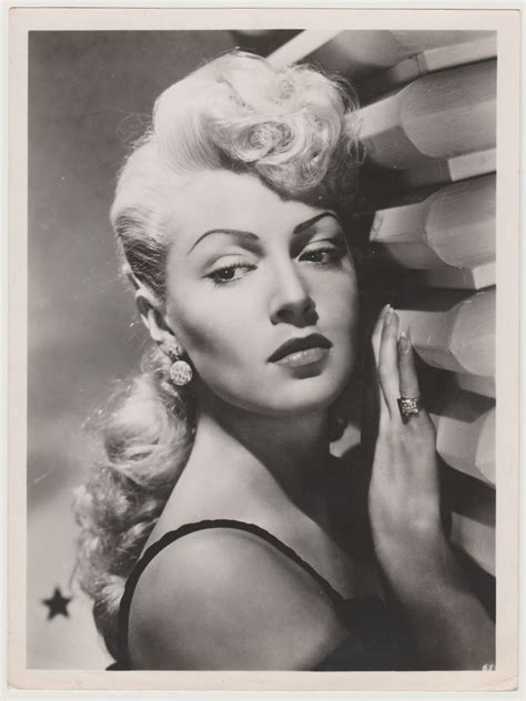 Lana Turner Original Studio Photograph - Blue Robin Collectables