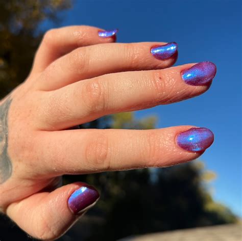 Ronni | I got a new job so I got this polish to celebrate!! Hint of ...