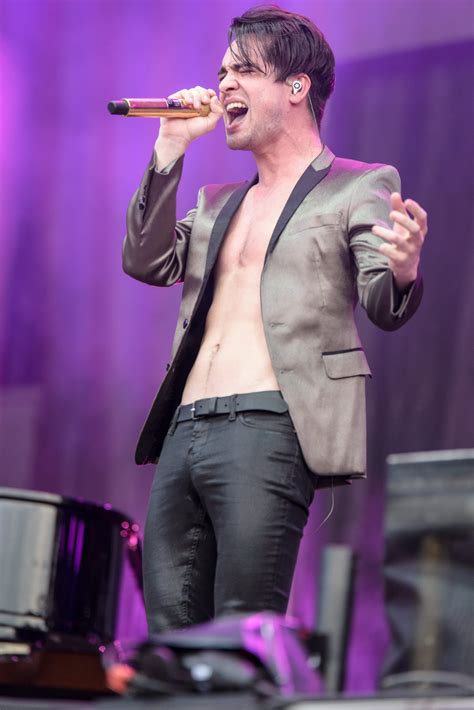 Brendon Urie - Famous Streamers