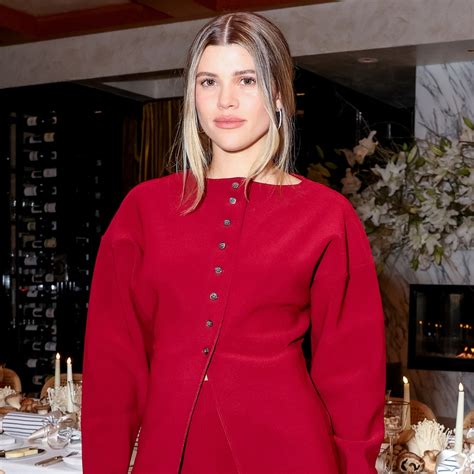 Sofia Richie Debuts French Bob Hair Transformation