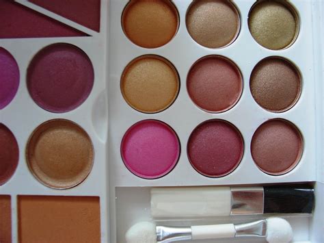 Fotos gratis : color, vistoso, rosado, labio, cuerpo humano, cara ...