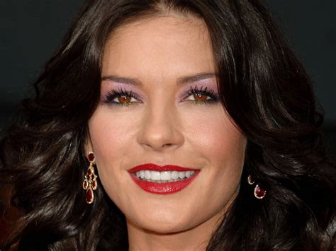 [100+] Fondos de fotos de Catherine Zeta Jones | Wallpapers.com