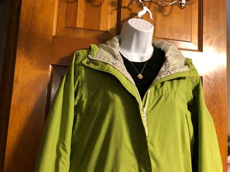 Columbia XCO Ladies Hooded Waterproof Jacket Small - Gem