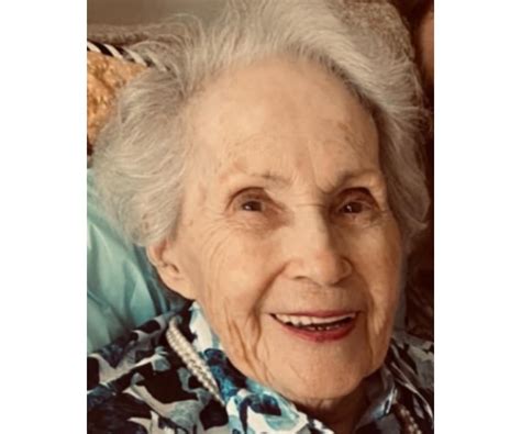 Ellie Robe Obituary (2025) - Athens, OH - The Athens Messenger