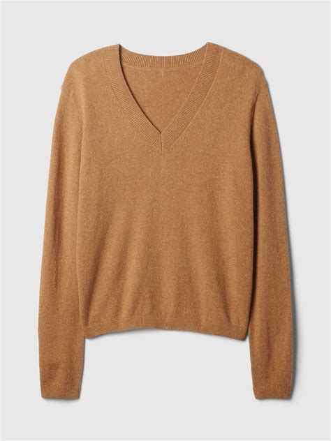 CashSoft V-Neck Sweater | Gap