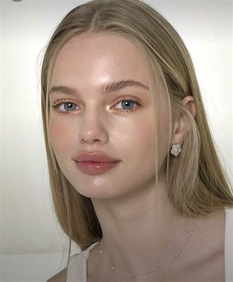 Charlotte Tilbury Hollywood Flawless Filter Face Foundation Primer ...