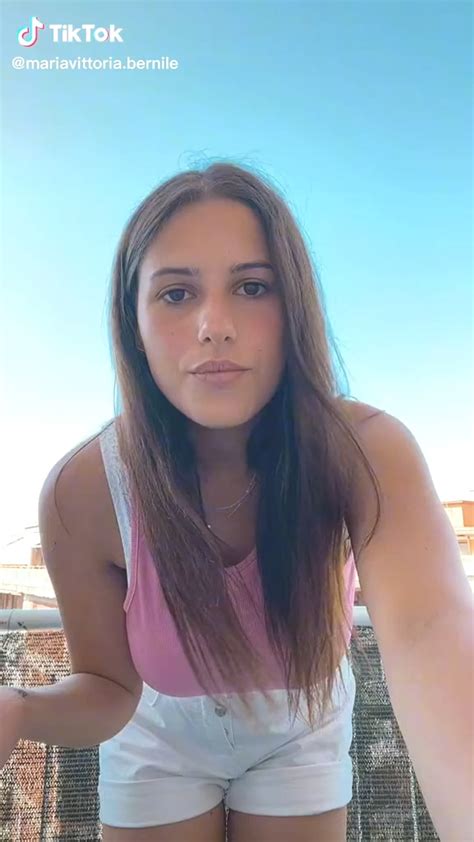 Busty Italian Beauty @mariavittoria.bernile : r/TikTok_Tits