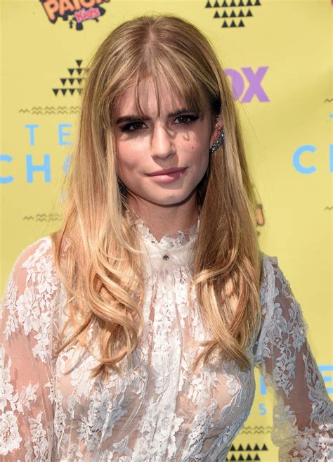 Carlson Young - 2015 Teen Choice Awards in Los Angeles • CelebMafia