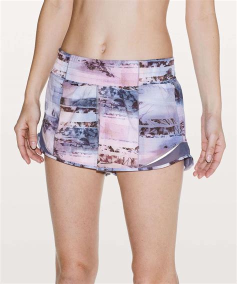Lululemon Hotty Hot High-Rise Lined Short 2.5" - Sunrise Silhouette ...