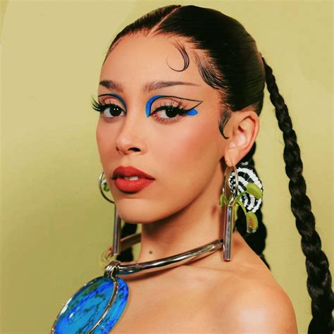 Is Doja Cat Married? Personal Life & Dating History