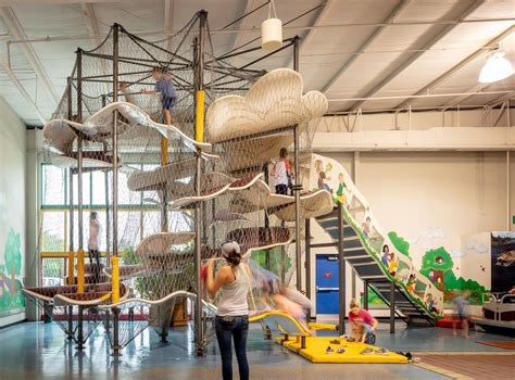 JASMINE MORAN CHILDREN'S MUSEUM — Luckey Climbers