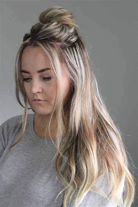 Hairstyle Messy Bun Tutorial