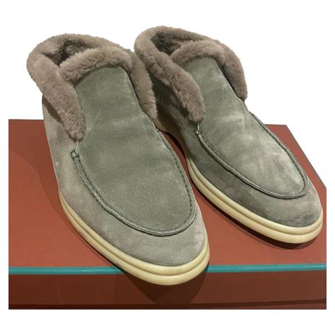 Loro Piana Sneakers Khaki Deerskin ref.784352 - Joli Closet