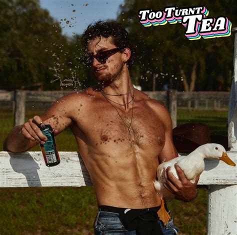 Credits : TooTurntTony | Tony, Shirtless men, Hot youtubers