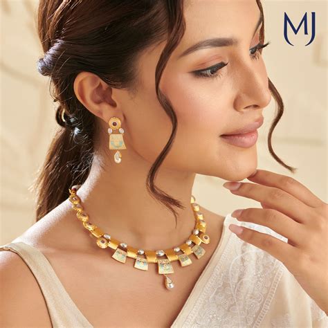 Light Weight & Daily Wear Gold Necklace Set Designs (2025) | Buy Gold ...