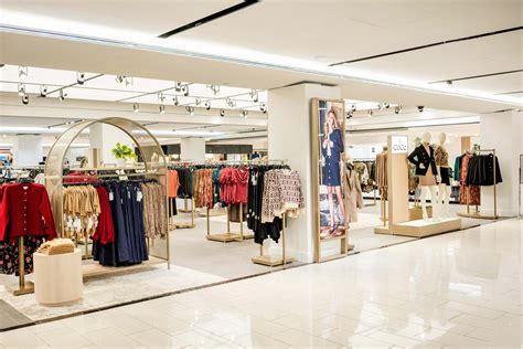 Nicki Minaj Shares Boob Size Before Breast Reduction Surgery