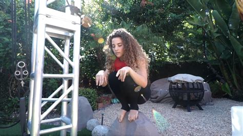 Sofie Dossi's Feet