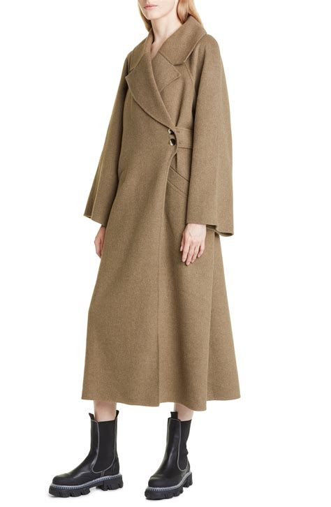 The 25 Best Long Coats for Women and How to Wear Them | Who What Wear