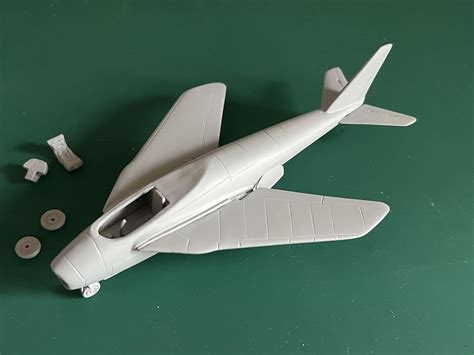 Update: 1/72 X-5 (Mach2 model) : r/modelmakers