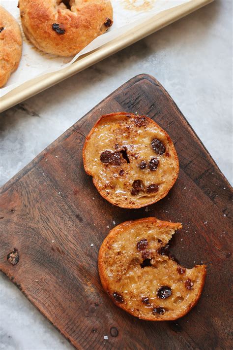 Cinnamon Raisin Yogurt Bagels - Something Nutritious
