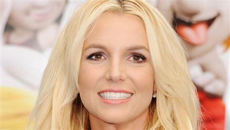 Britney Spears' 'Work Bitch' debuts after leak