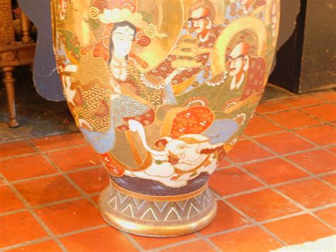 Lot - Satsuma floor vase