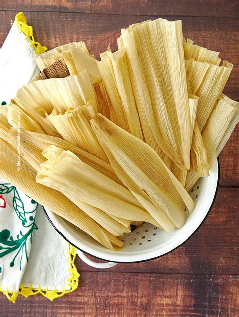 How To Prepare Corn Husks For Tamales | Mexican Made Meatless™ | Easy ...