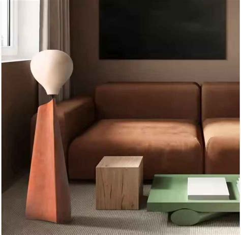 Mala: Unique Floor Lamp - Modern Standing Lamp - Artistic Floor Lighting