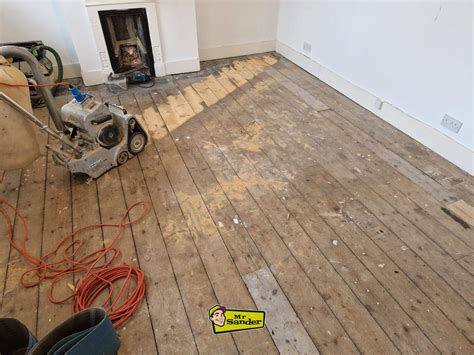 Restoring Old Wood Floors | 5 Proven Sanding Techniques