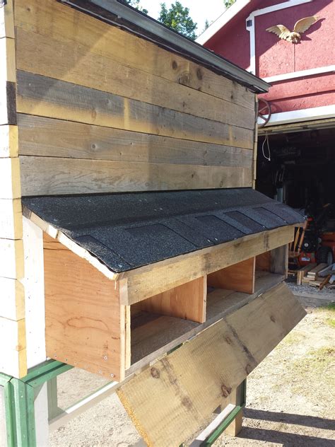 Nesting Box Chicken Coop Plans at Lauren Vanpelt blog
