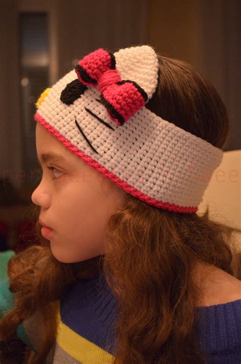 Hello Kitty Crochet Headband