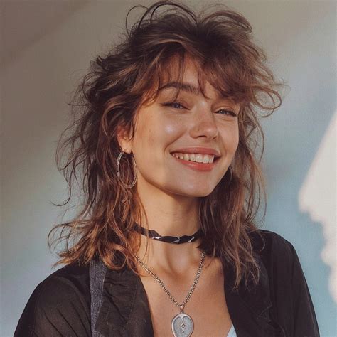 magnific 2Xi5v1TFsSitq11uSH8M Feathered Mullet Wolf Cut | Rocker hair ...