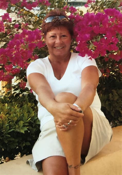 Tribute to Julie Unsworth.