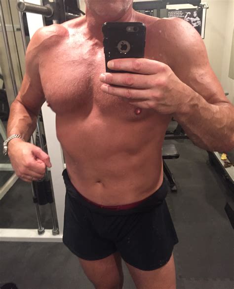 54 y/o 6’5” 250lbs - Rate My Physique Photos - T NATION