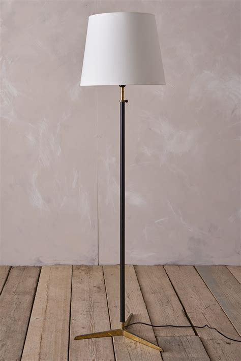 Mid century black and brass floor lamp – TallBoy Interiors