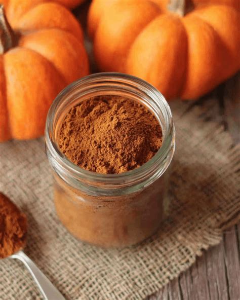 Pumpkin Pie Spice – The Best 5-Ingredient DIY Fall Blend