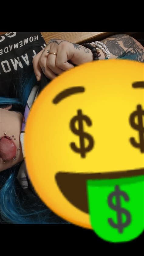 Goth girl OnlyFans : r/Onlyfans_PHATASSES