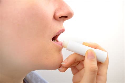 Is Chapped Lips An Early Sign Of Pregnancy | Lipstutorial.org