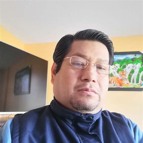 Donald Perez
