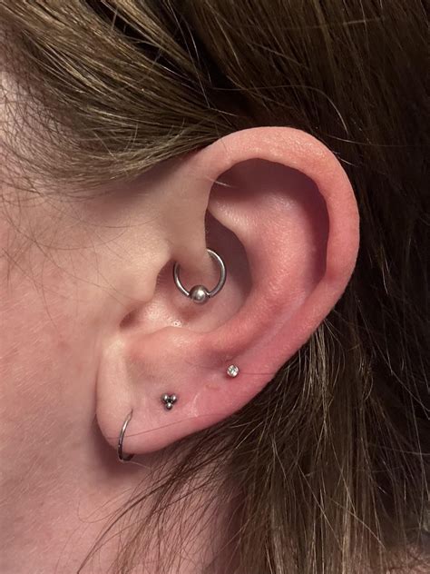 Thoughts on third lobe? : r/piercing