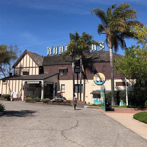 Pea Soup Andersen's in Buellton, CA (13 Photos)