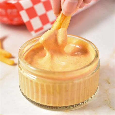 Honey Gold Sauce - My Sweet Precision