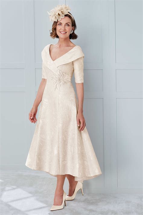 Short Fit and Flare Dress with Sleeves. 70975 - Catherines of Partick