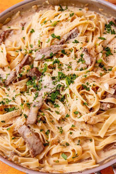 Steak Pasta with Creamy Sauce (in 30 minutes or less!) – Beat The Budget