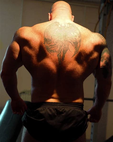 Muscle Lover: Giant strong man from Austria - Gerald Gschiel