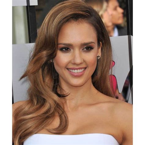 17 Best Eyeglasses for Oblong Face Shape (Updated 2023) - Kraywoods